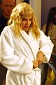 madonna-robe