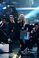 aguilera-performance-2008-vmas