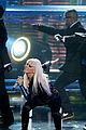 aguilera-performance-2008-vmas