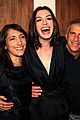 anne-hathaway-married