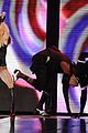 madonna-guns