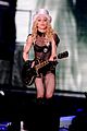 madonna-guns