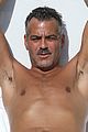 clooney-shirtless