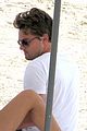 dicaprio-thigh