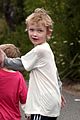 blanchett-family-walk