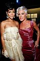 rihanna-wins-amas