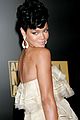 rihanna-wins-amas