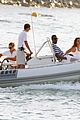 beyonce-boating