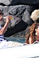 beyonce-boating