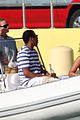 beyonce-boating