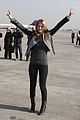 refaeli-airplane