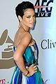 rihanna-grammy
