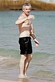 luhrmann-shirtless