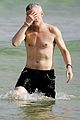luhrmann-shirtless