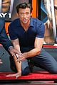 jackman-handprints