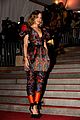 costume-leighton