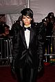 rihanna-costume