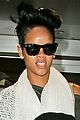 rihanna-grins