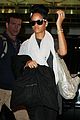 rihanna-grins