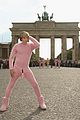 bruno-pink