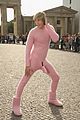 bruno-pink