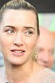 winslet-away