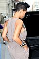 rihanna-income