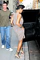rihanna-income