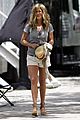 aniston-perky