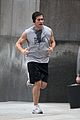 gyllenhaal-biceps