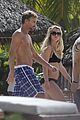 spears-bikini