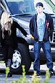 avril-pants