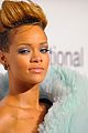 rihanna-clive
