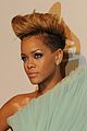 rihanna-clive