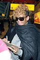 rihanna-heathrow
