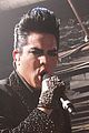 adam-lambert-puckers-up