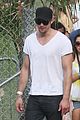 alexander-skarsgard-crotch-grab