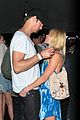 alexander-skarsgard-shoulders
