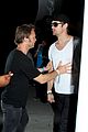 alexander-skarsgard-shoulders