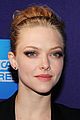 amanda-seyfried-dominic-cooper