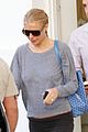 gwyneth-paltrow-hand