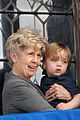 knox-jolie-pitt-grandma