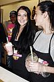 lindsay-lohan-milkshakes