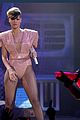 rihanna-lights-netherlands
