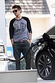 zac-efron-mustache