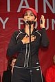 halle-berry-revlon-walk-run
