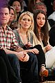 hilary-duff-courtside