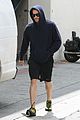jake-gyllenhaal-gentleman