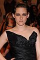 kristen-stewart-met-ball