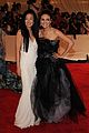 mila-kunis-met-ball
